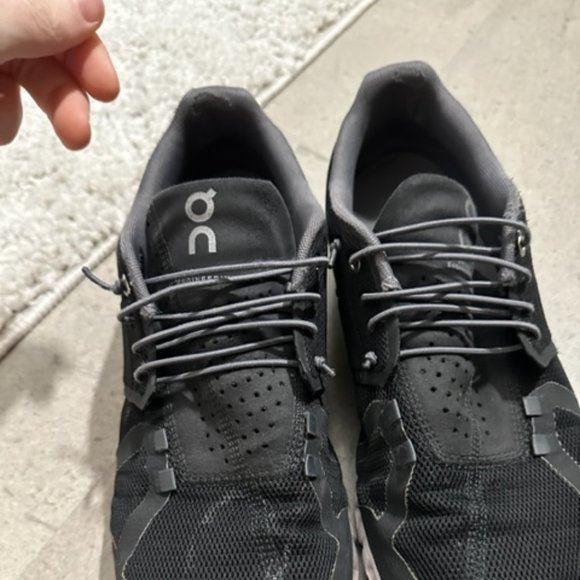 On Clouds - Picture 2 of 3